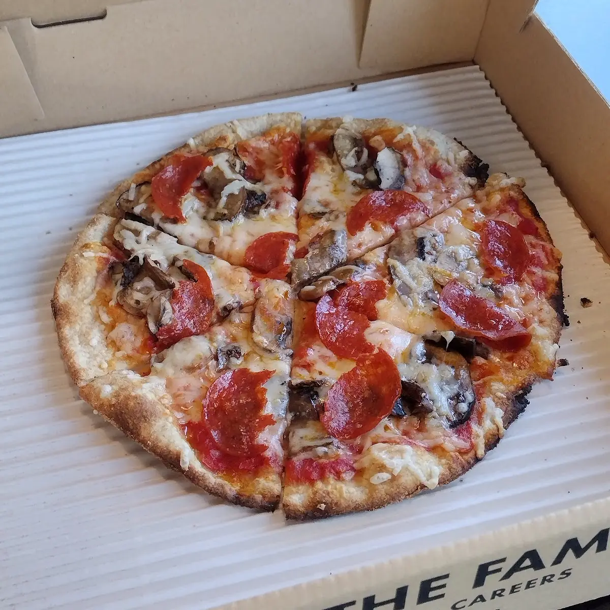 Small Pepperoni & Mushroom Pizza