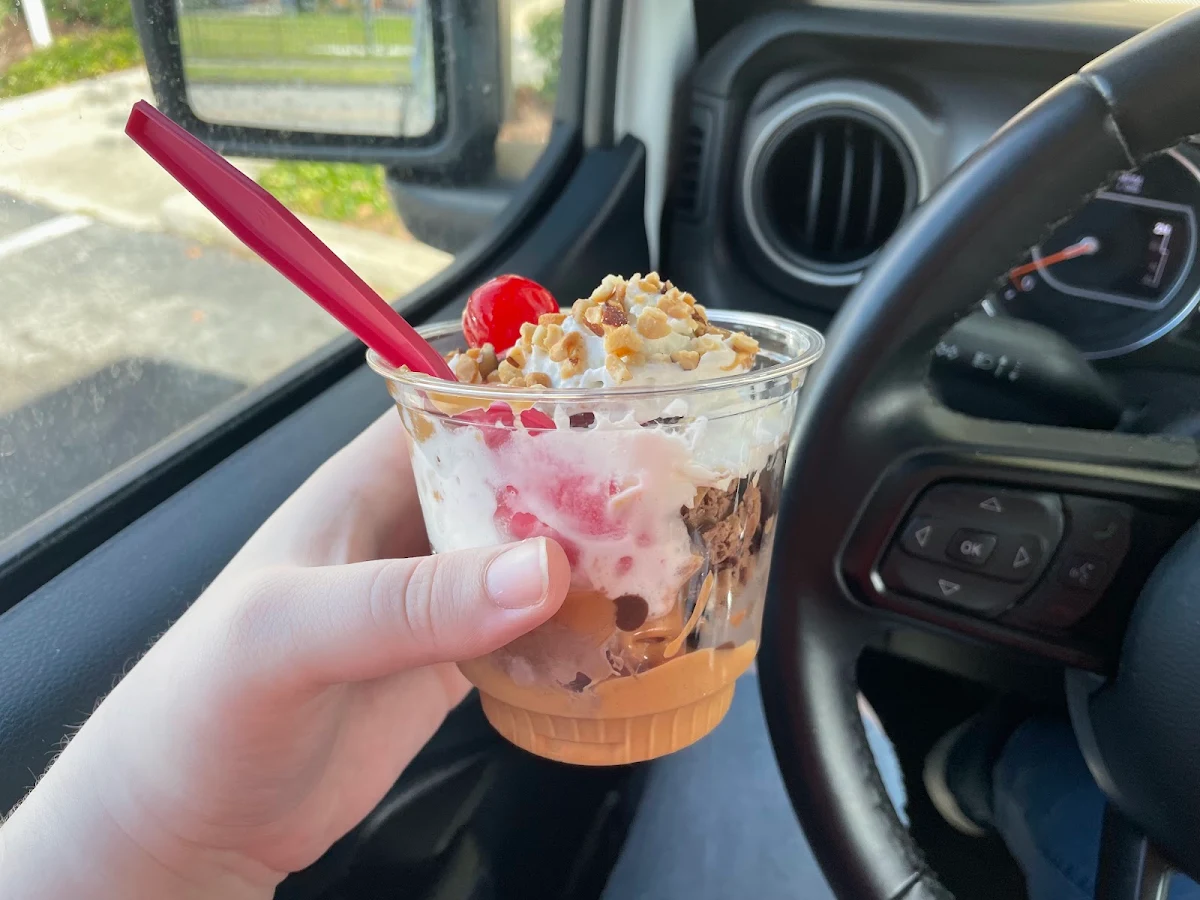 Peanut Butter Cup Sundae