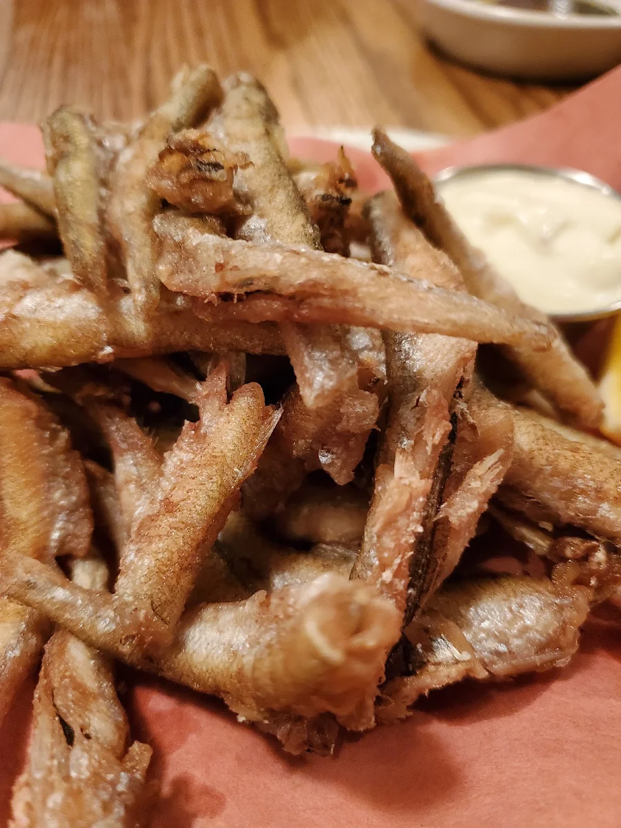 Smelts, Cantina Gia