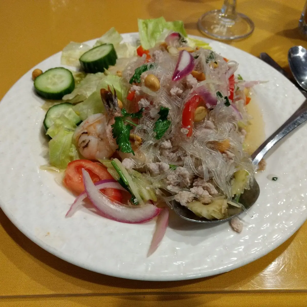 Yum Woon Sen