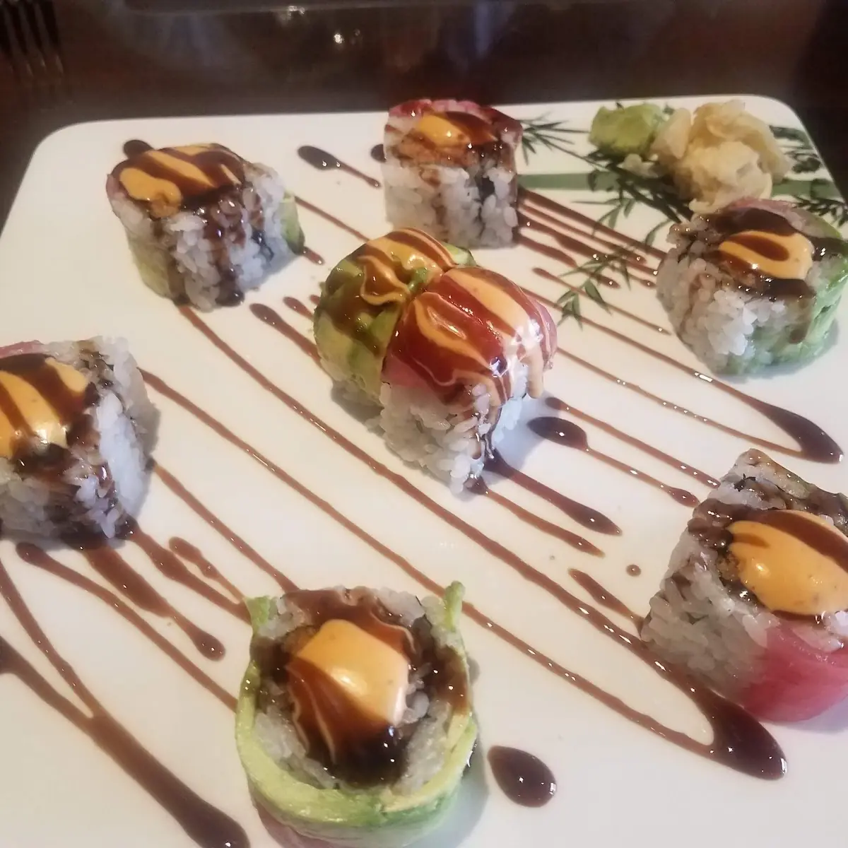 Dancing Tuna Roll