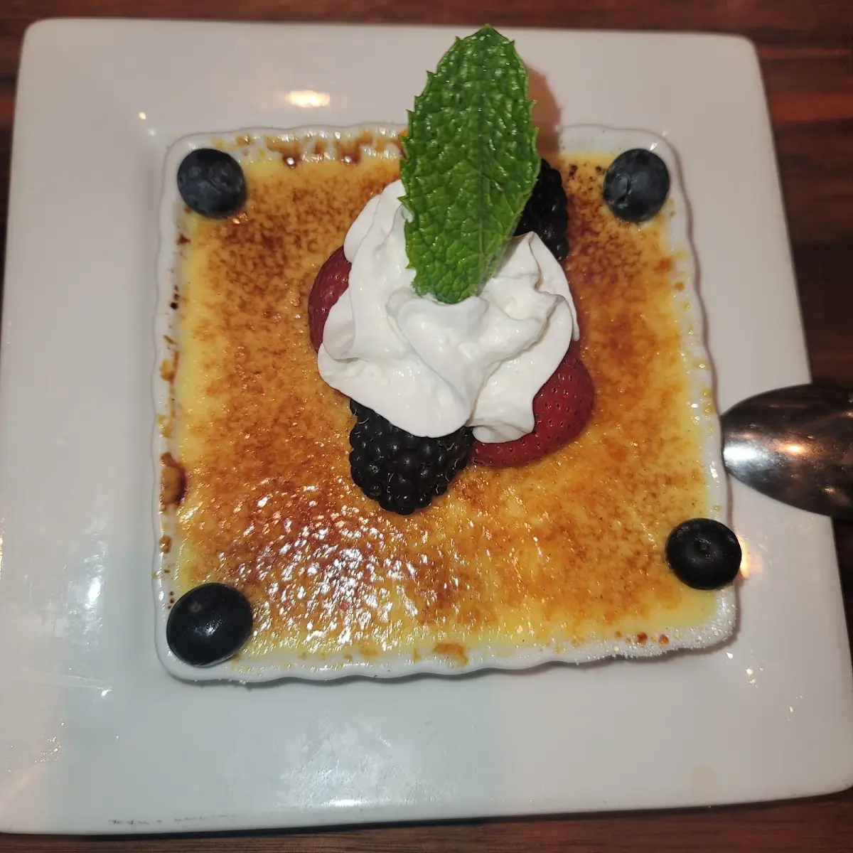 Crème Brûlée with Fresh Berries