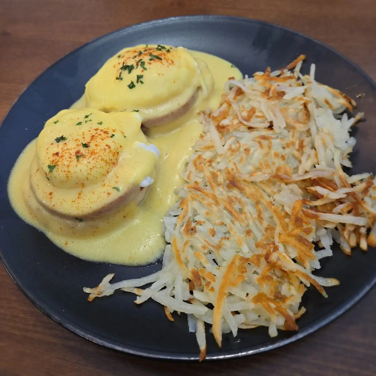 Eggs Benedict with Hash Browns