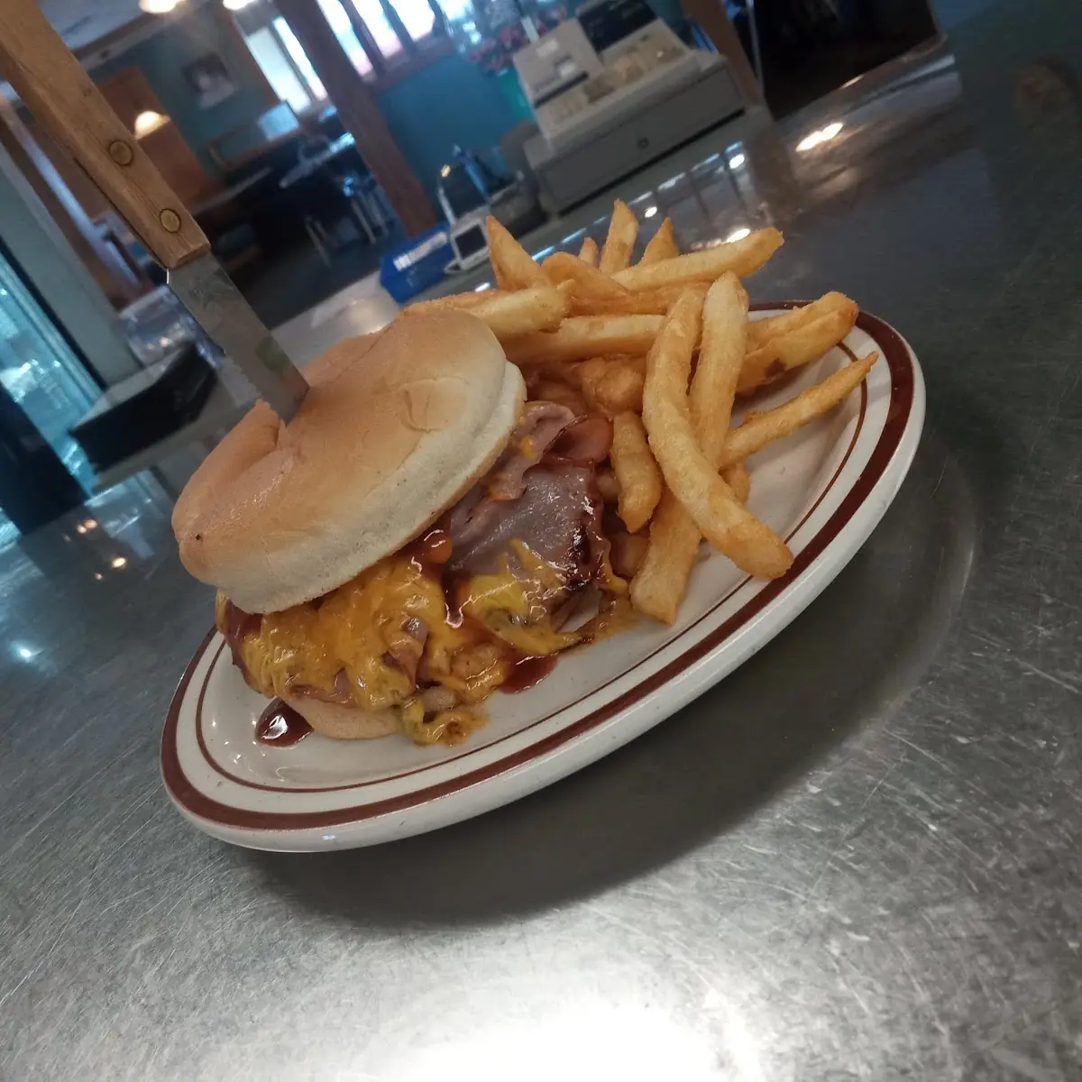 The Grizzly with Fries