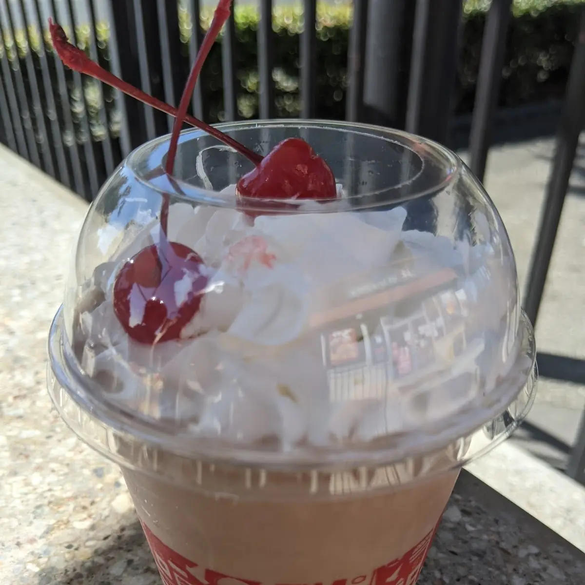Old-Fashioned Thick Shakes Chocolate