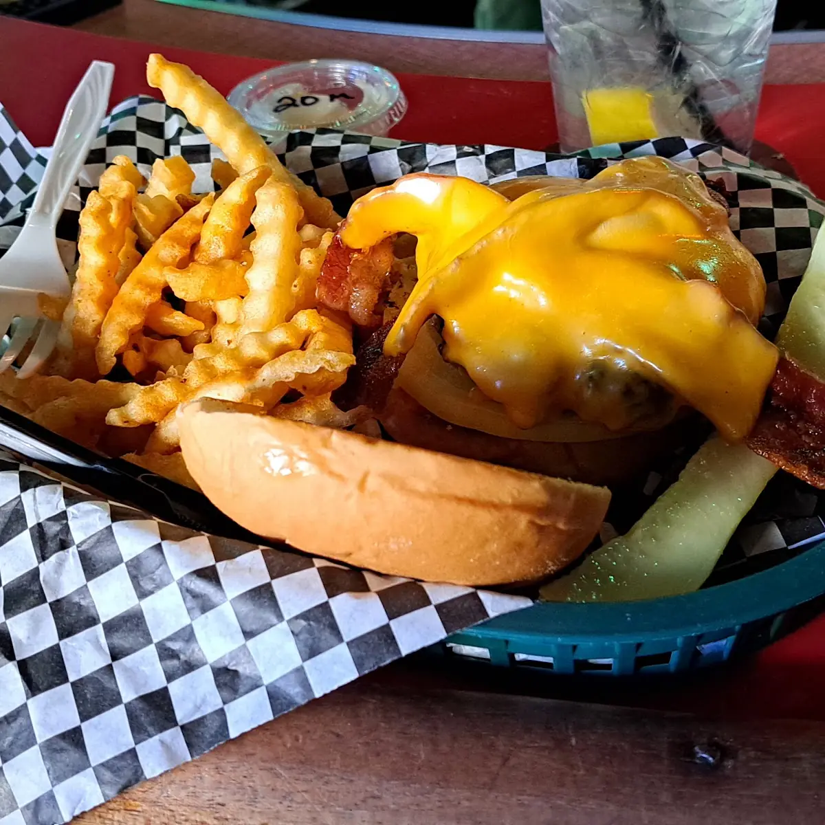 Bacon Cheeseburger Combo