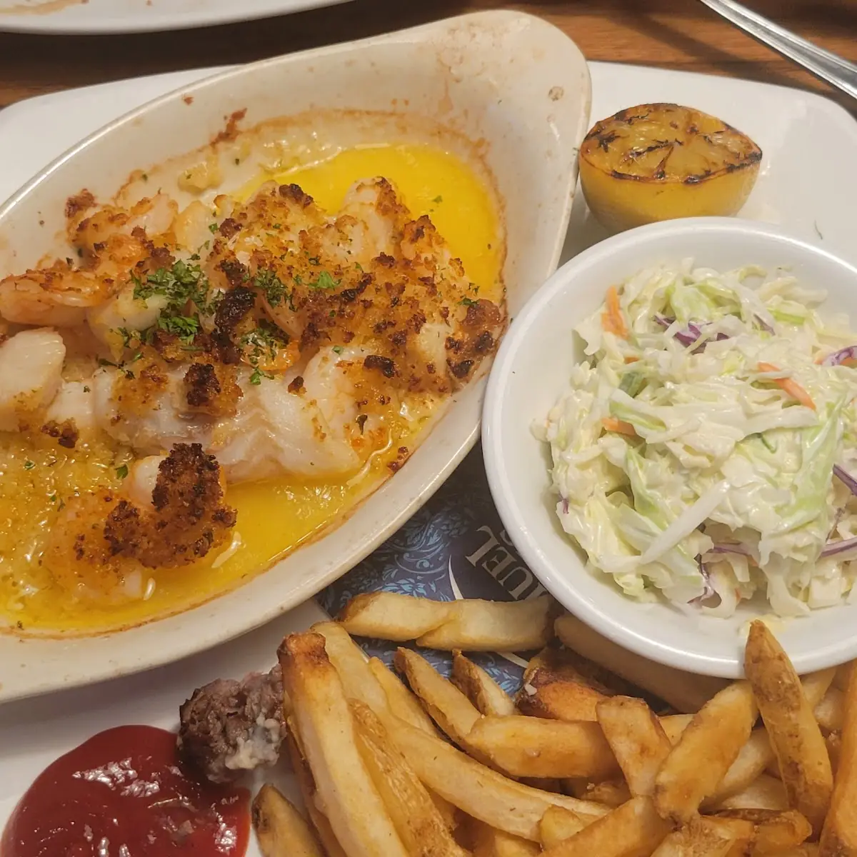 Trio Sea Food