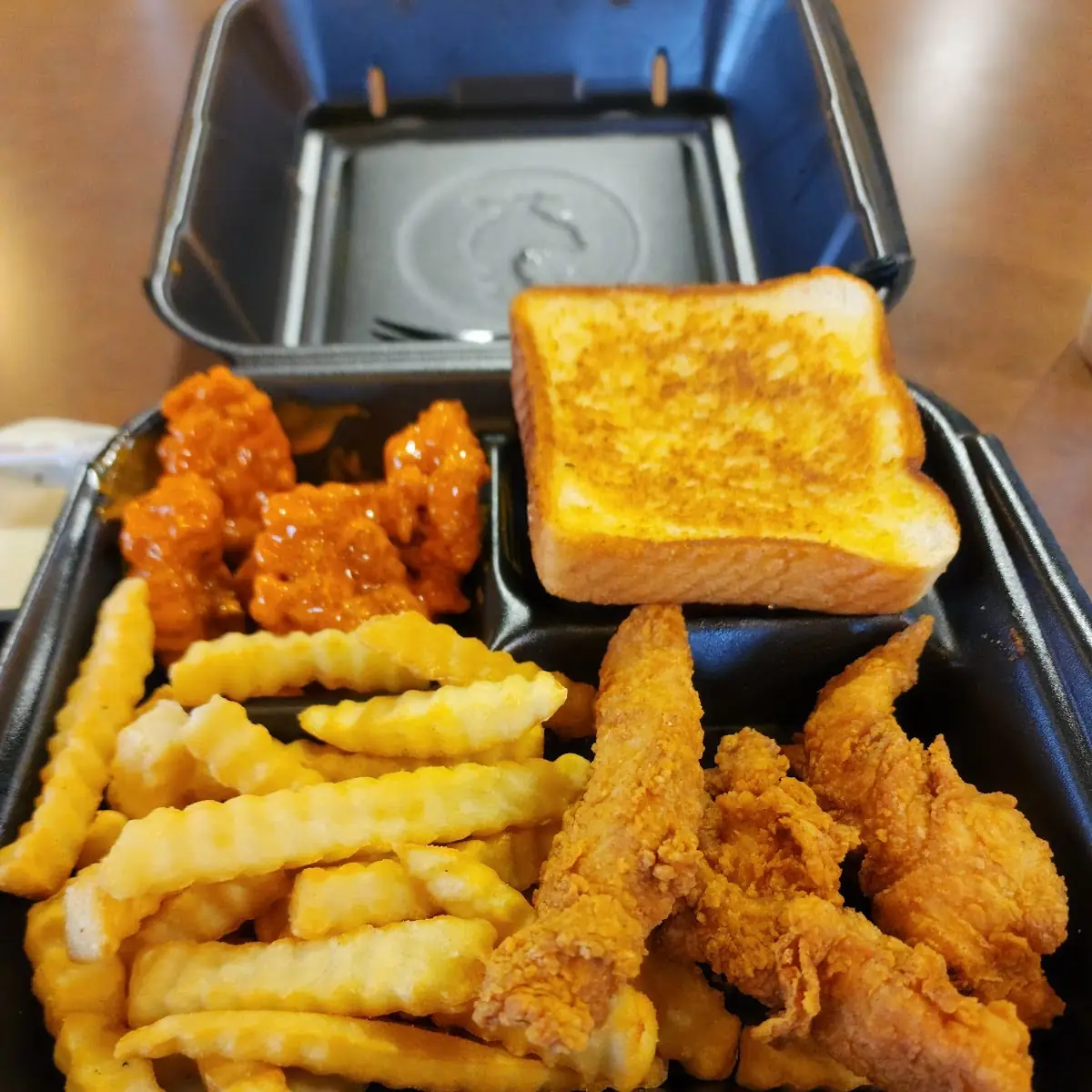 Crinkle Cut Fries Toast