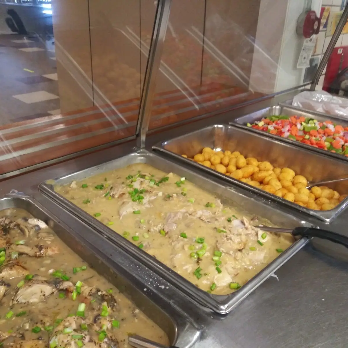 Soup & Salad Bar