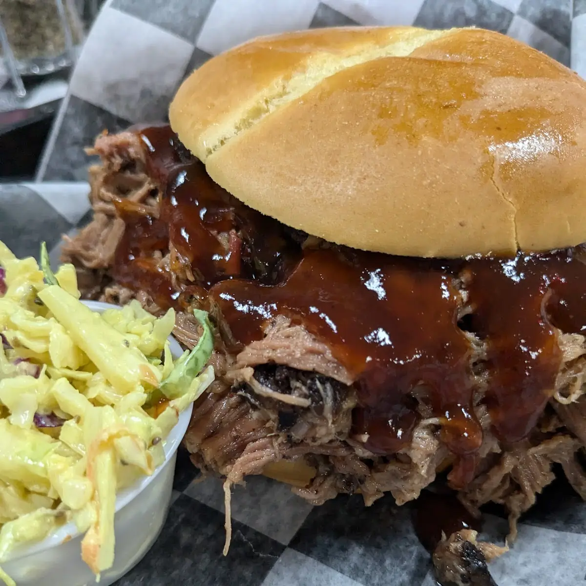 Pulled Pork Sandwich with Slaw