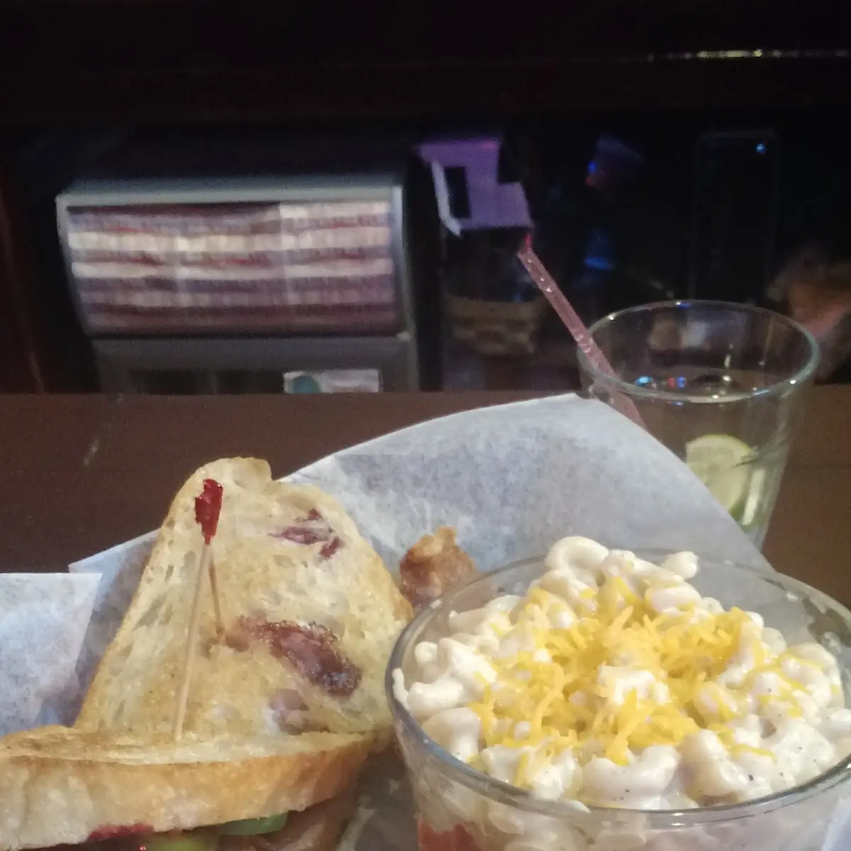 blt and Mac N Cheese