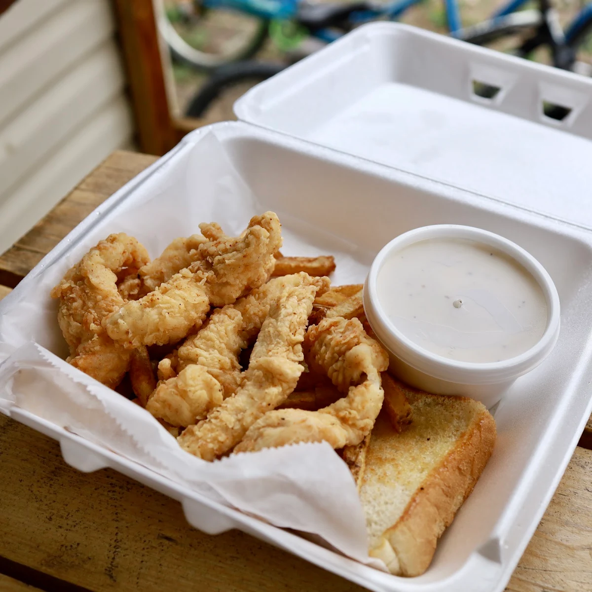 Fried Catfish PO-Boy & Chips