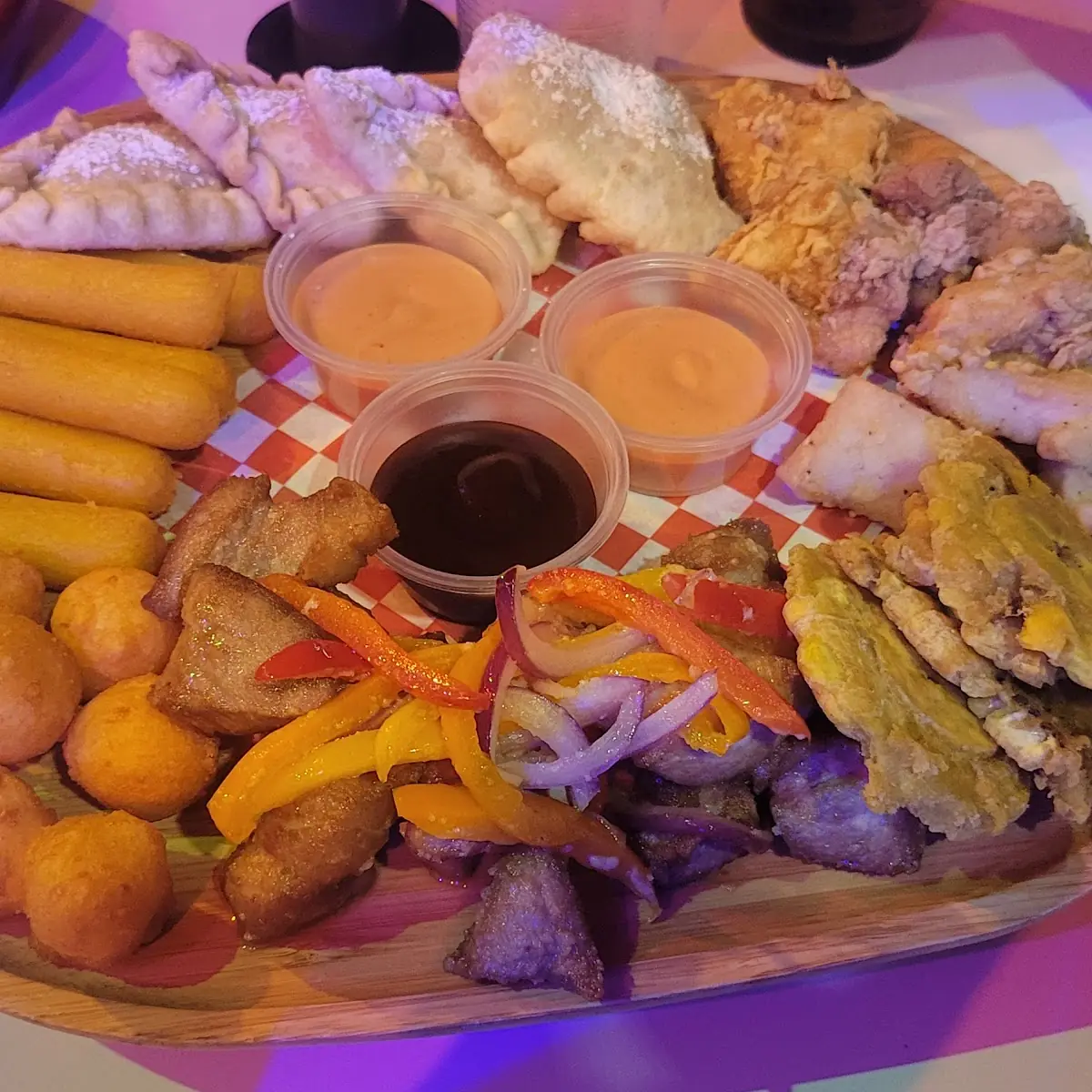 Sampler Plate