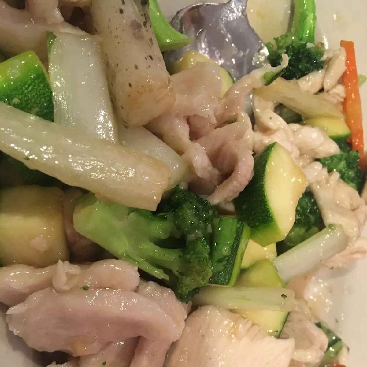 L Moo Goo Gai Pan