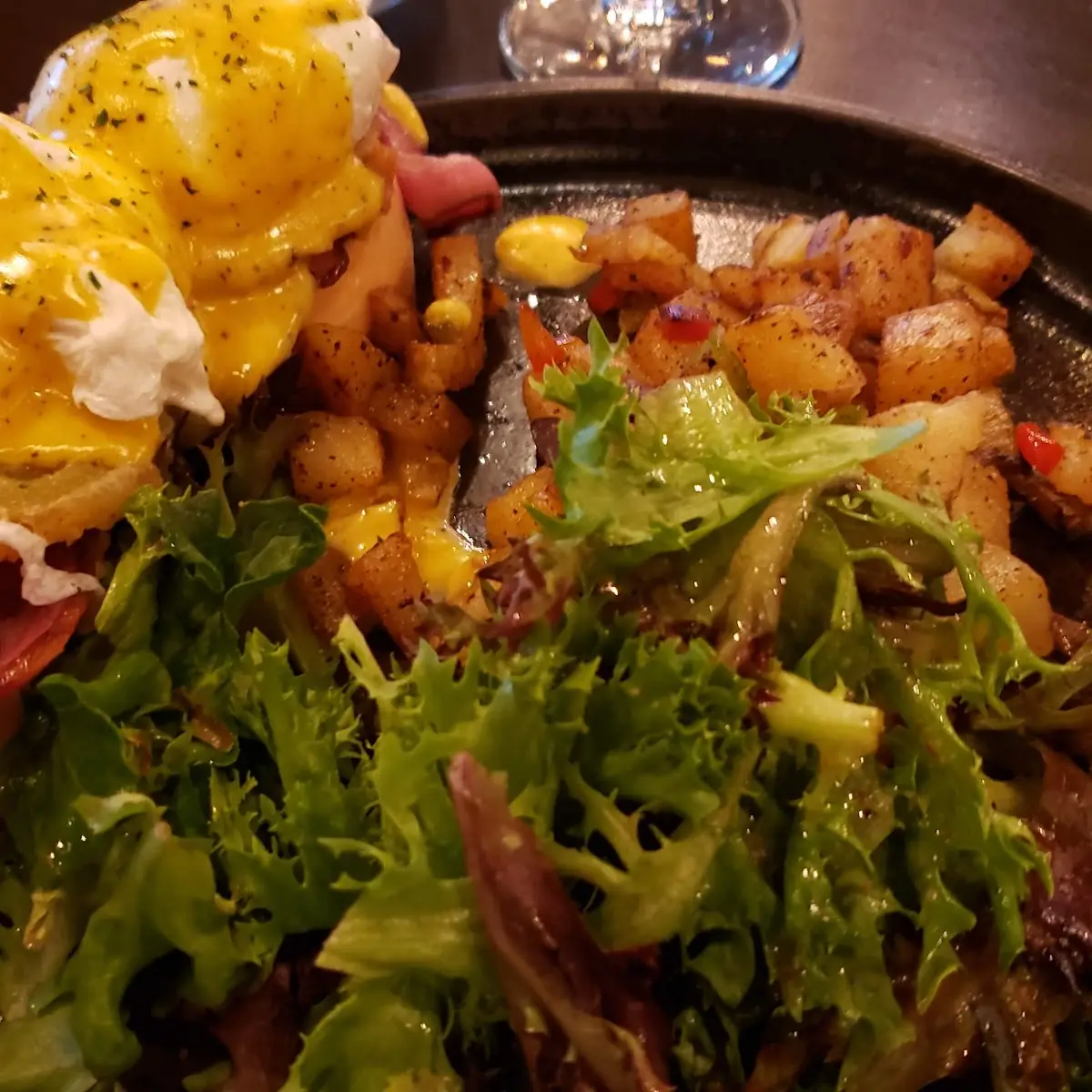 Eggs Benedict