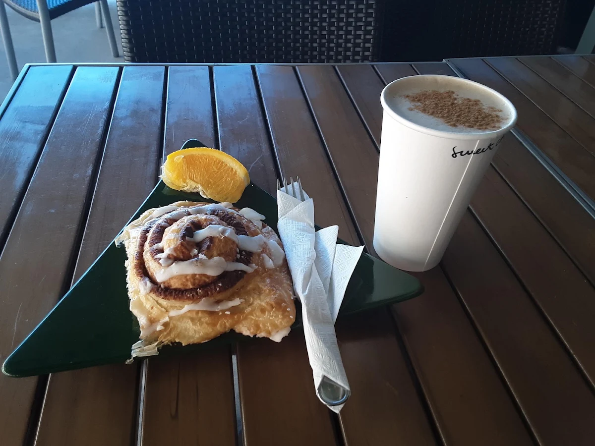 Cinnamon Roll