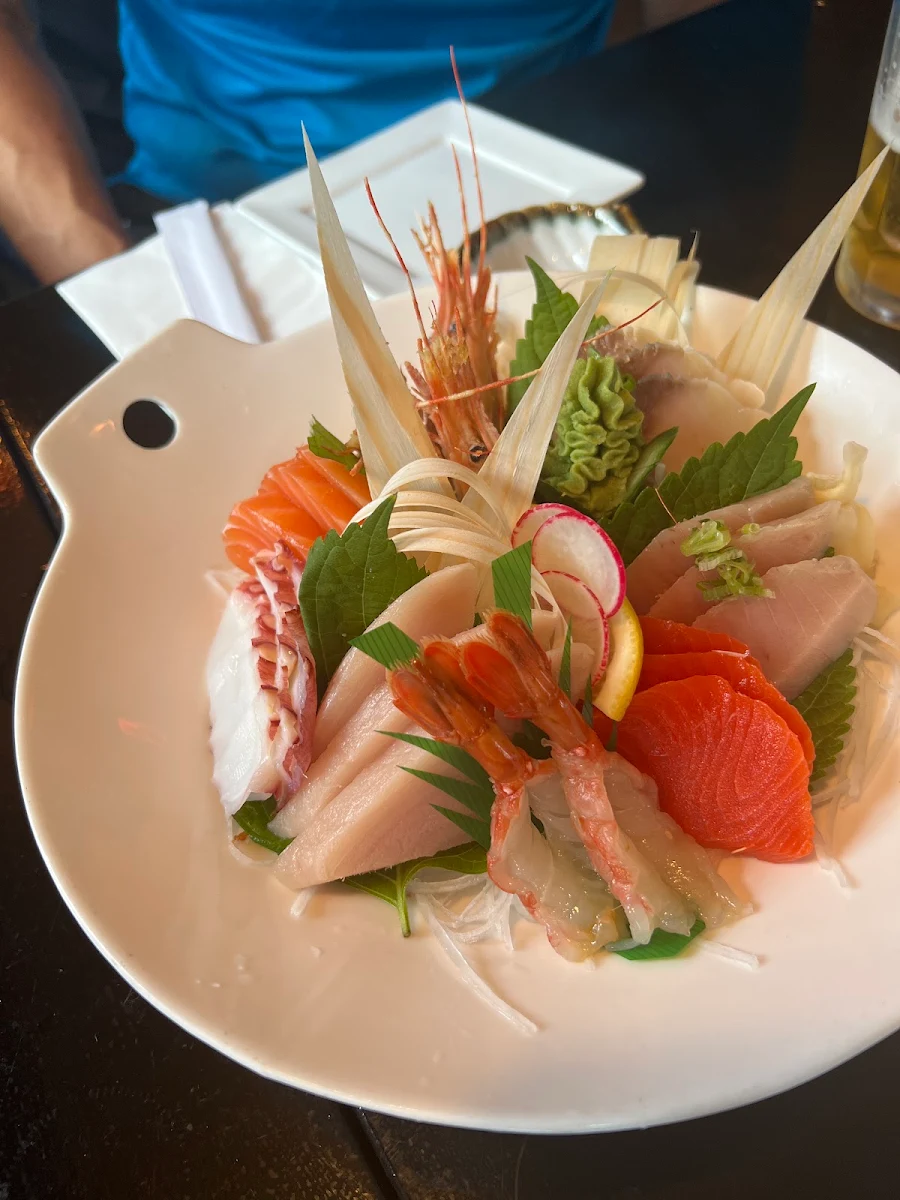 Fresh Sashimi, Sushi Wara