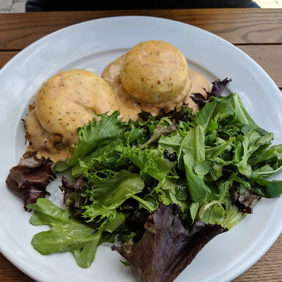 Crab Cake Benedict