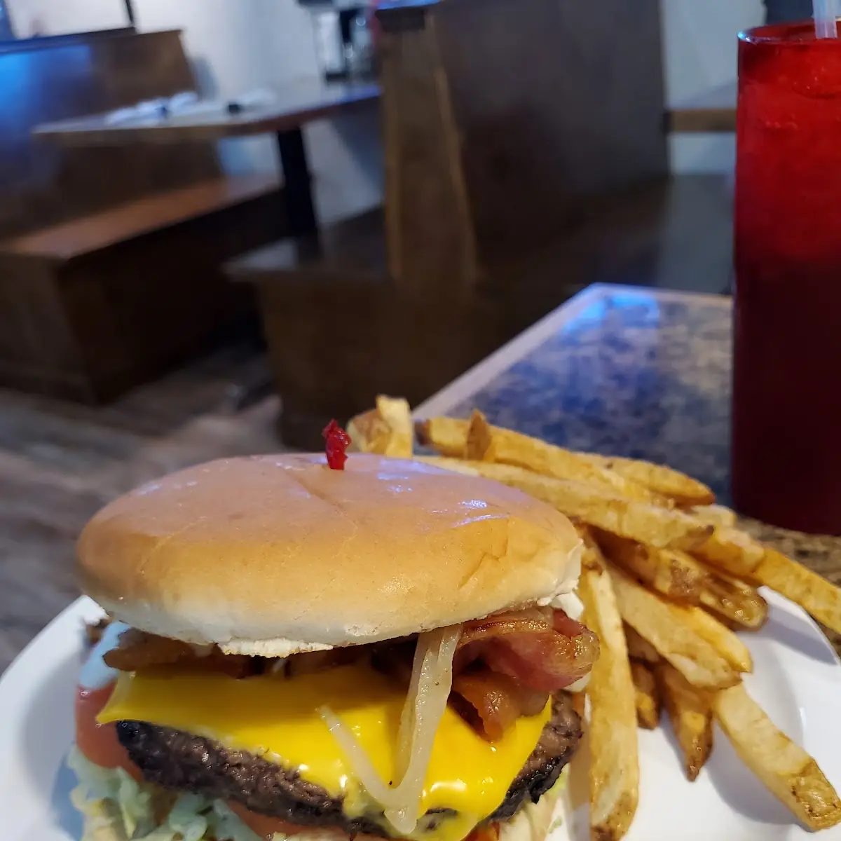 Bacon Cheeseburger