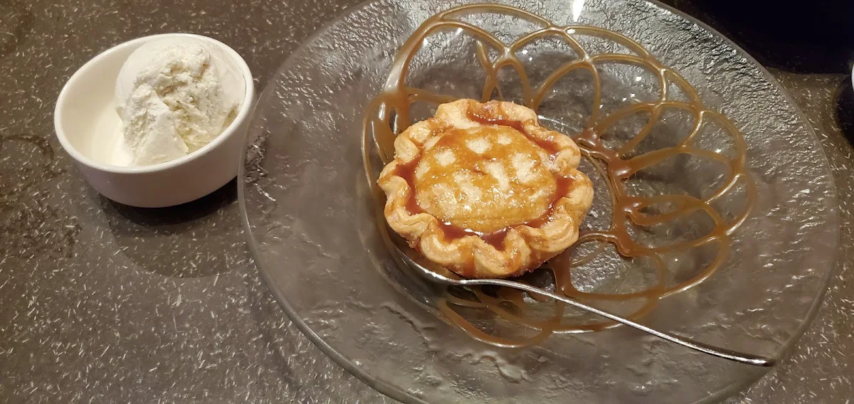 Apple Pie Ala Mode