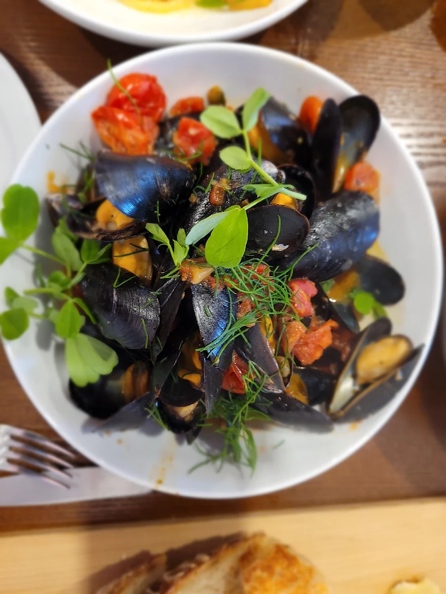 Mussels Marinara