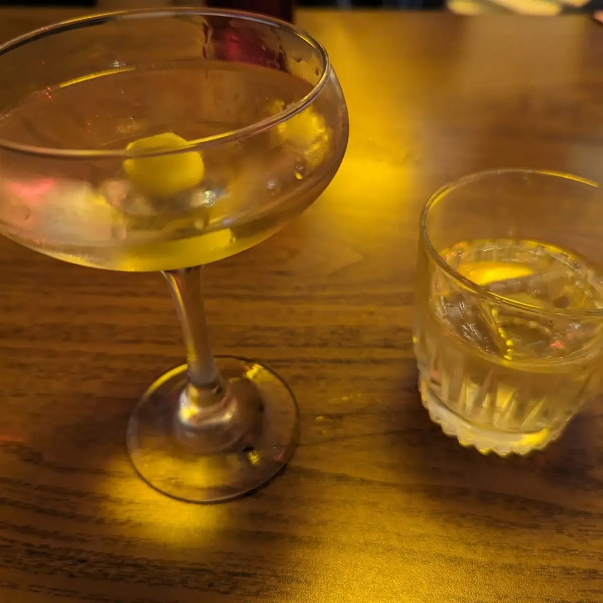 Wet Martini and Hongo Old Fashioned