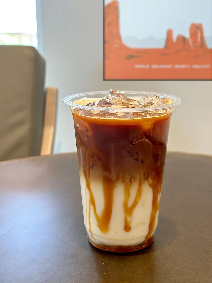 Iced Caramel Macchiato