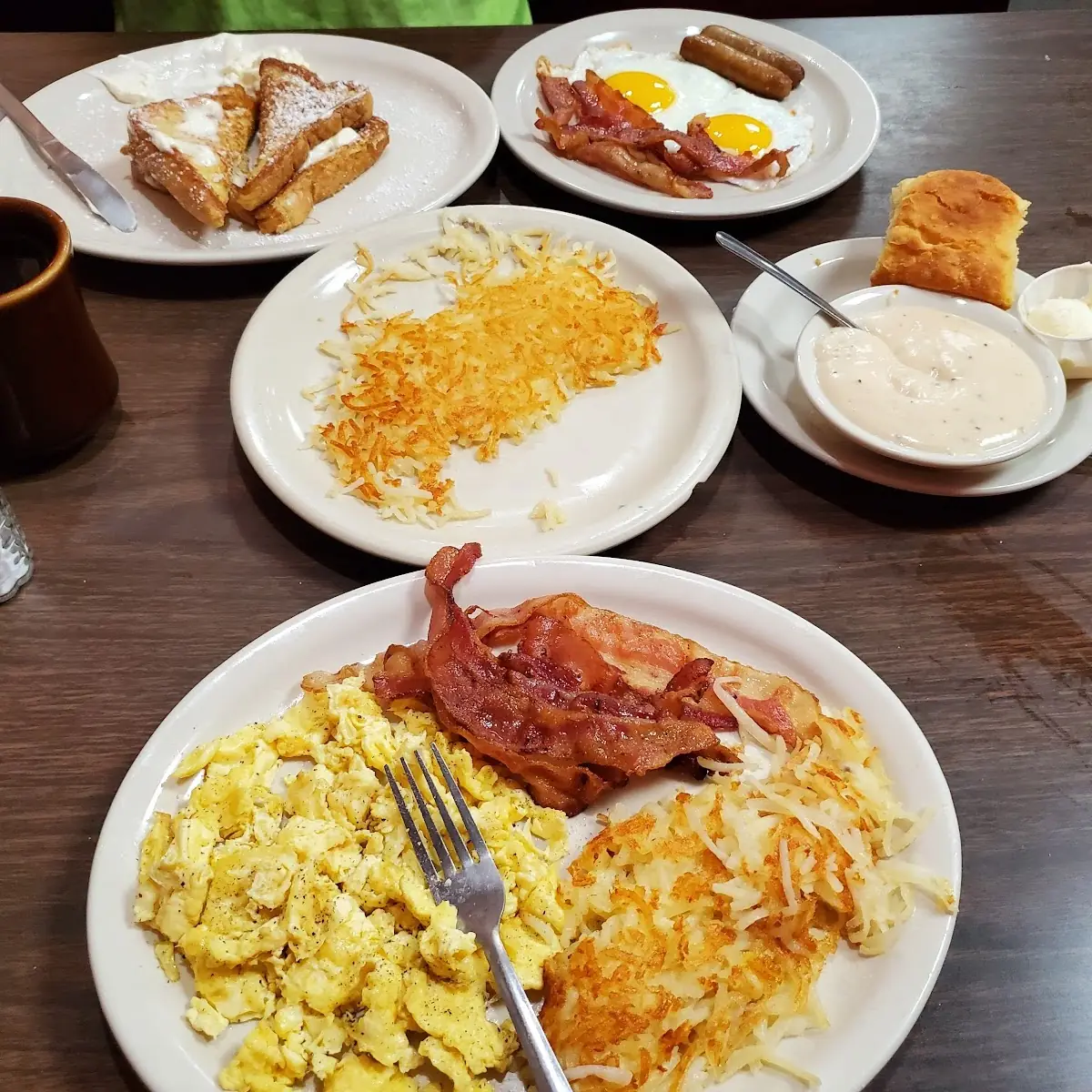 Eggs and Hash Brown with Biscuits and Gravy