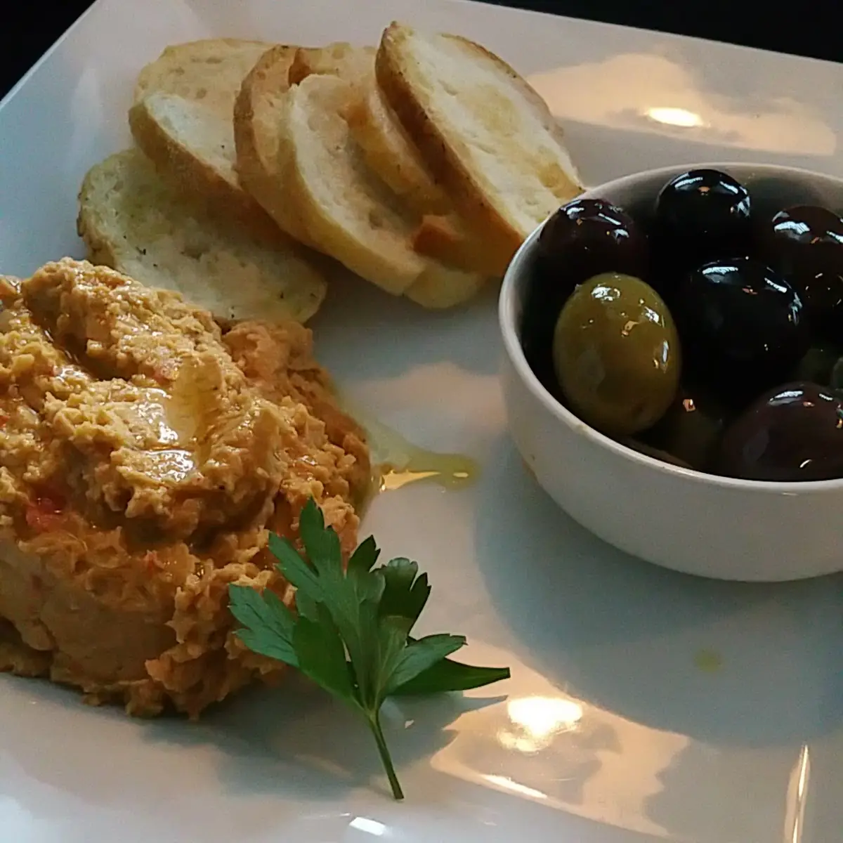 Hummus