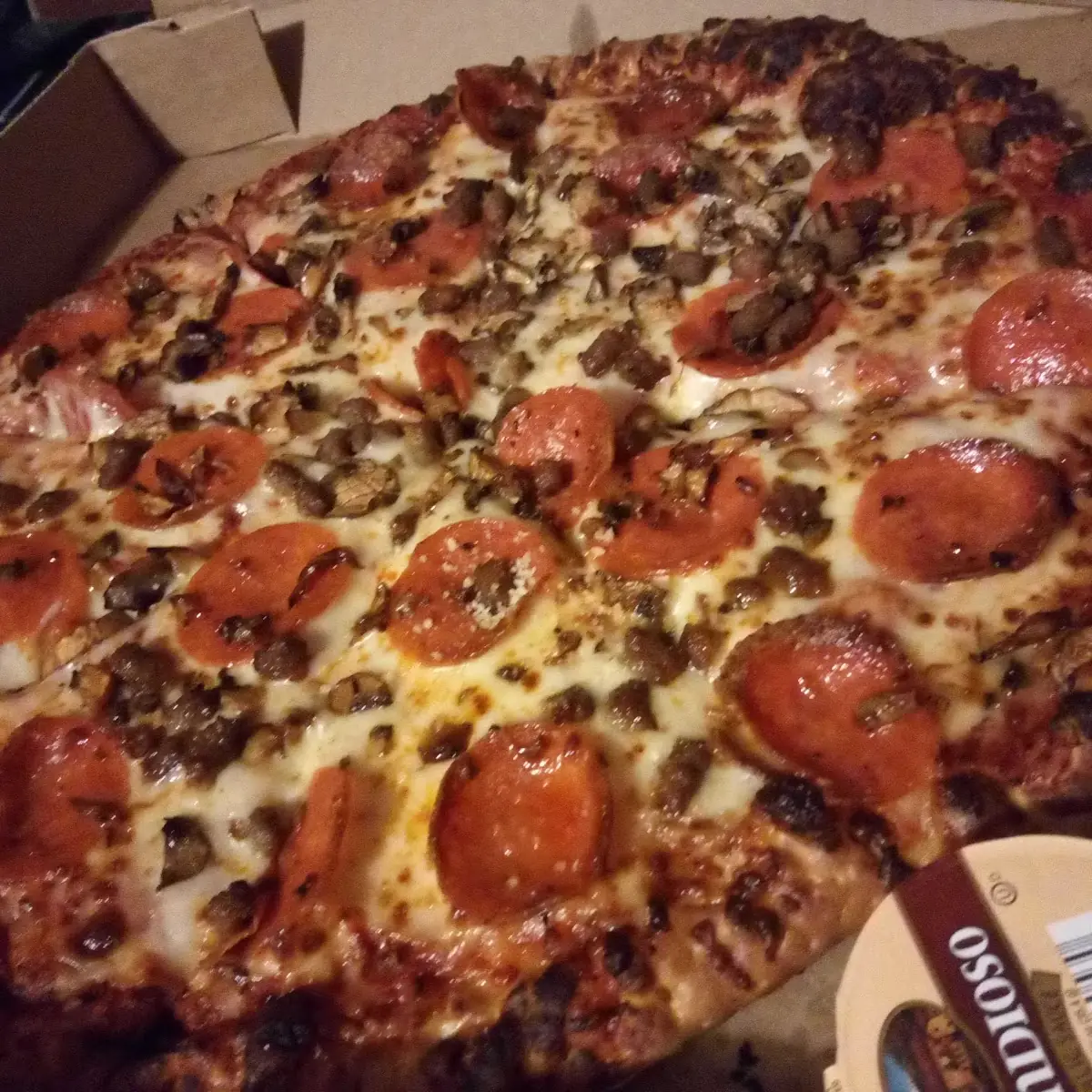 Beef Pepperoni Mushroom Pizza