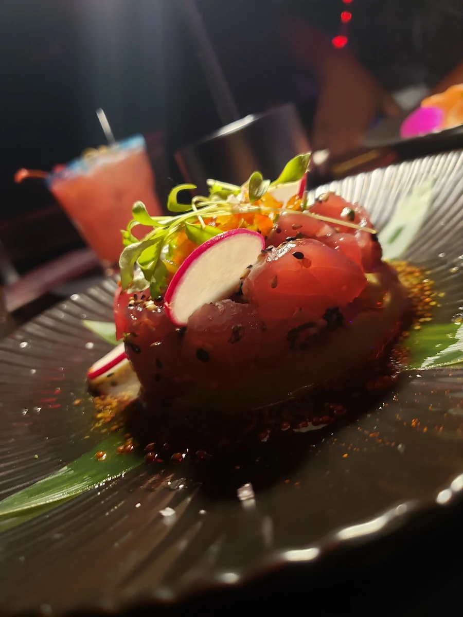Tuna Tartar Bao