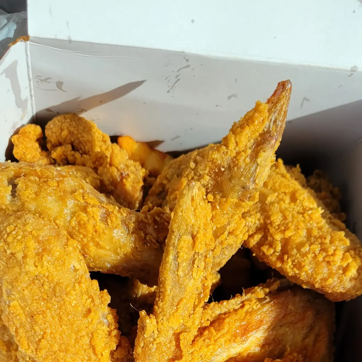 Fried Chicken Wing Basket