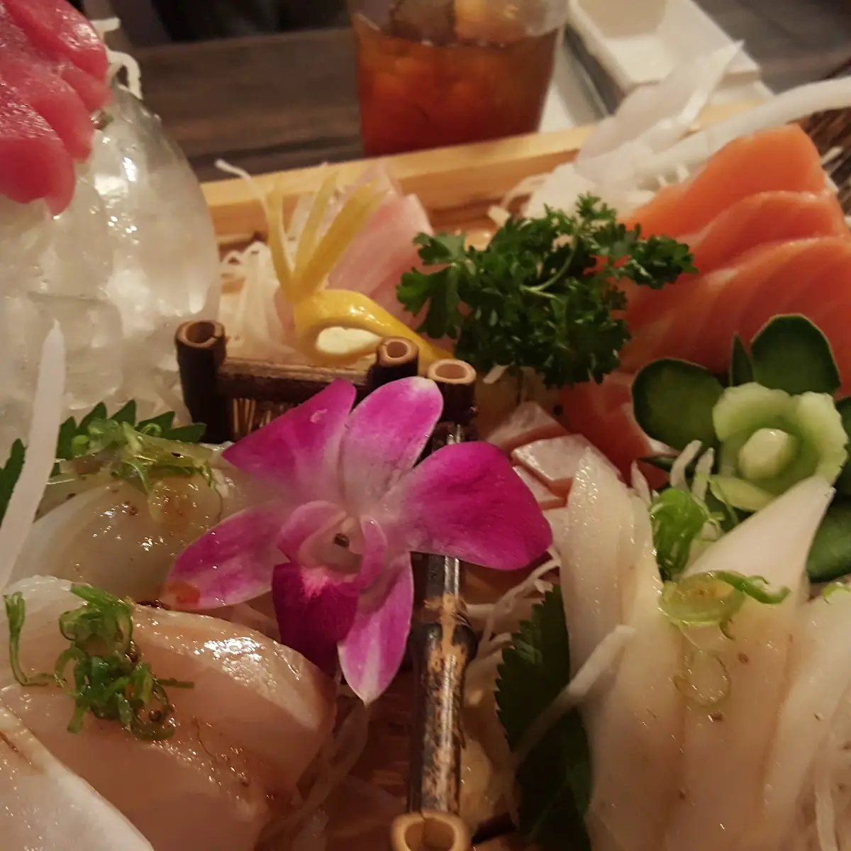 Sashimi Deluxe
