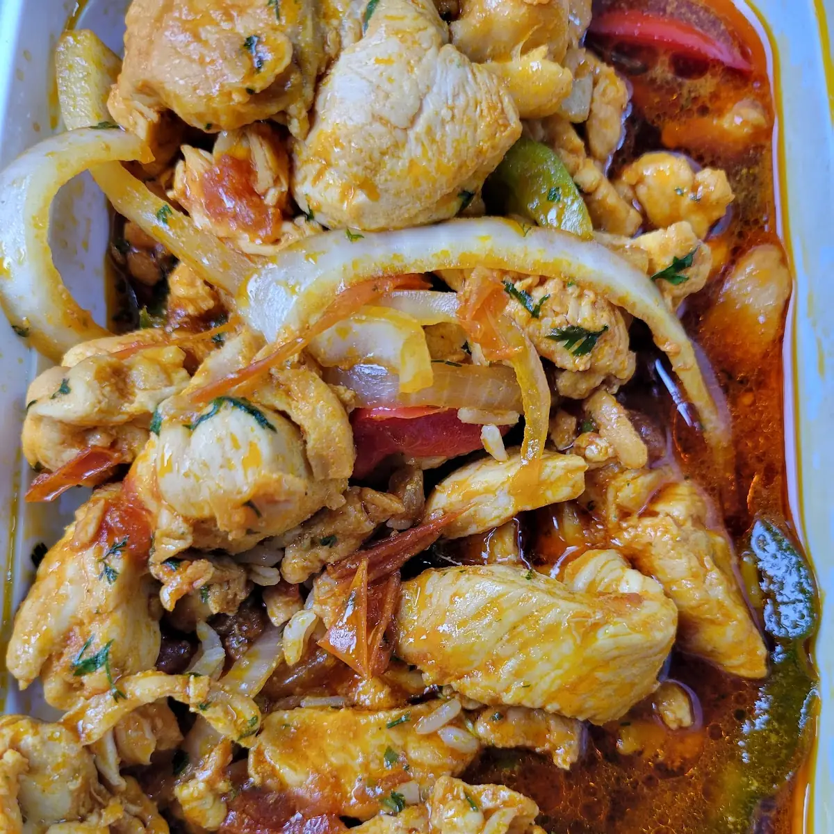 Pollo Saltado
