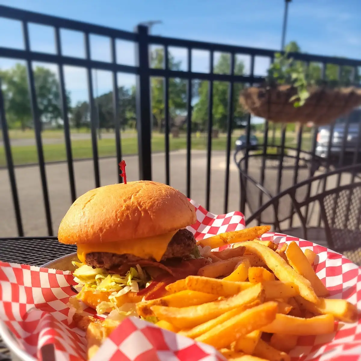 Bacon Cheeseburger