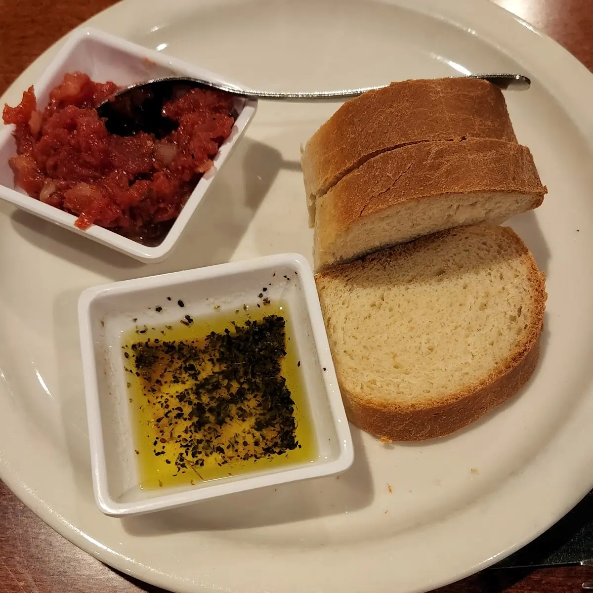 Bread Garlic Oil and Tomato Basil Oil
