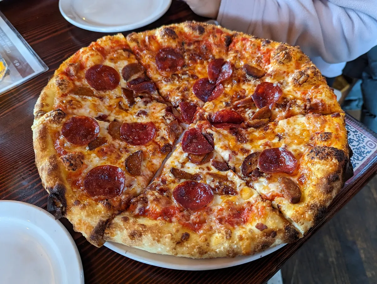 Brewers Select Pizza