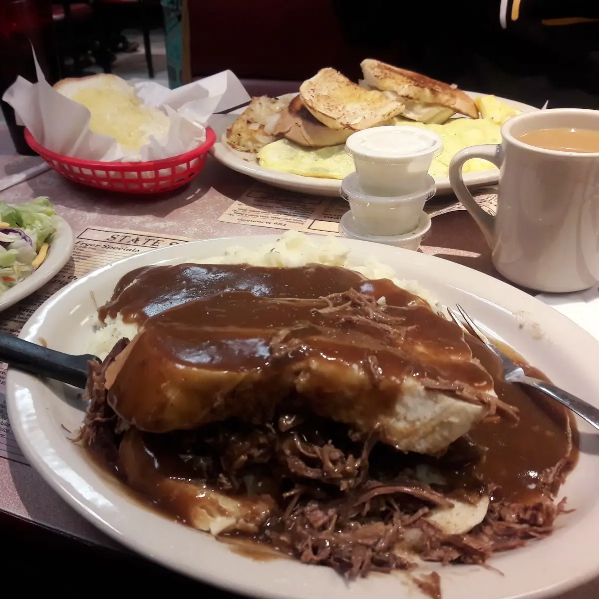 Hot Roast Beef Sandwich and Mashed Potatoes