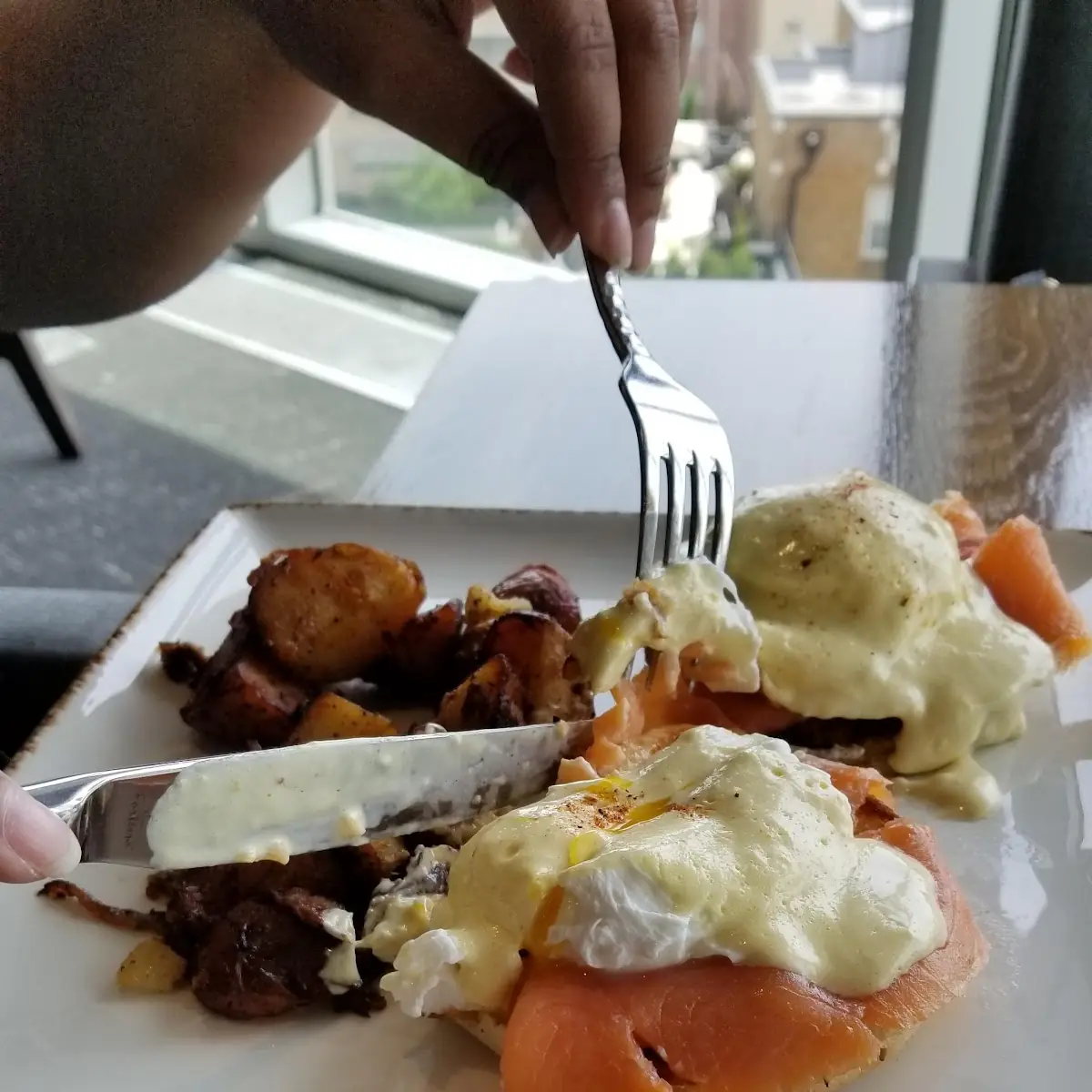 Salmon Benedict