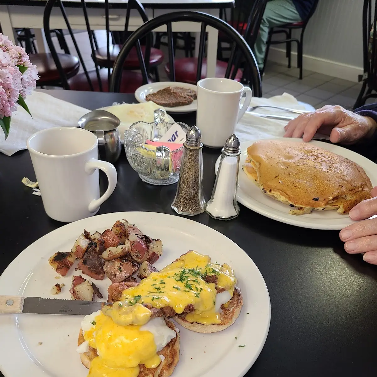 Eggs Benedict with Soft Shell Crab