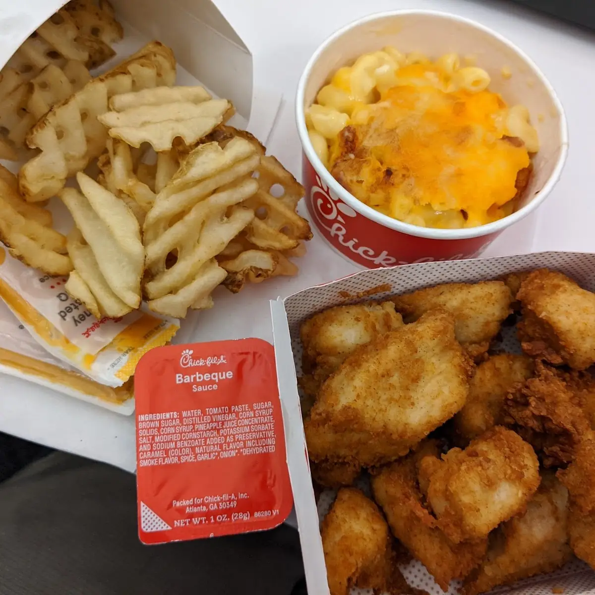 Nuggets Fries Mac and Cheese