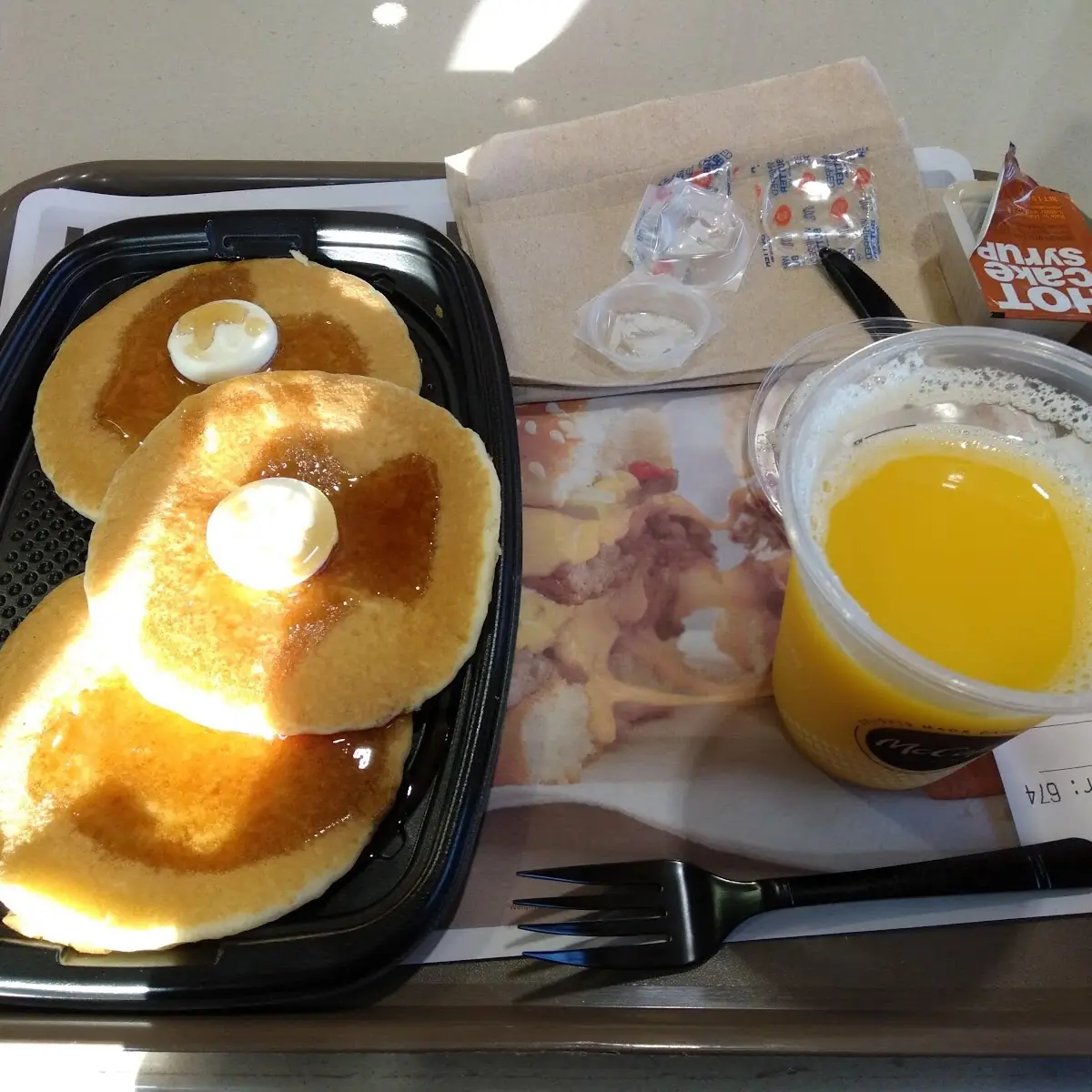 Big Breakfast with Hotcakes