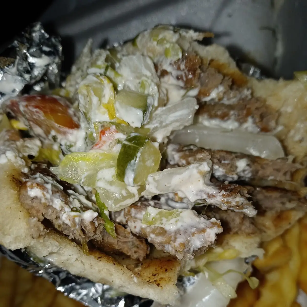 Gyro Greek salad (large)