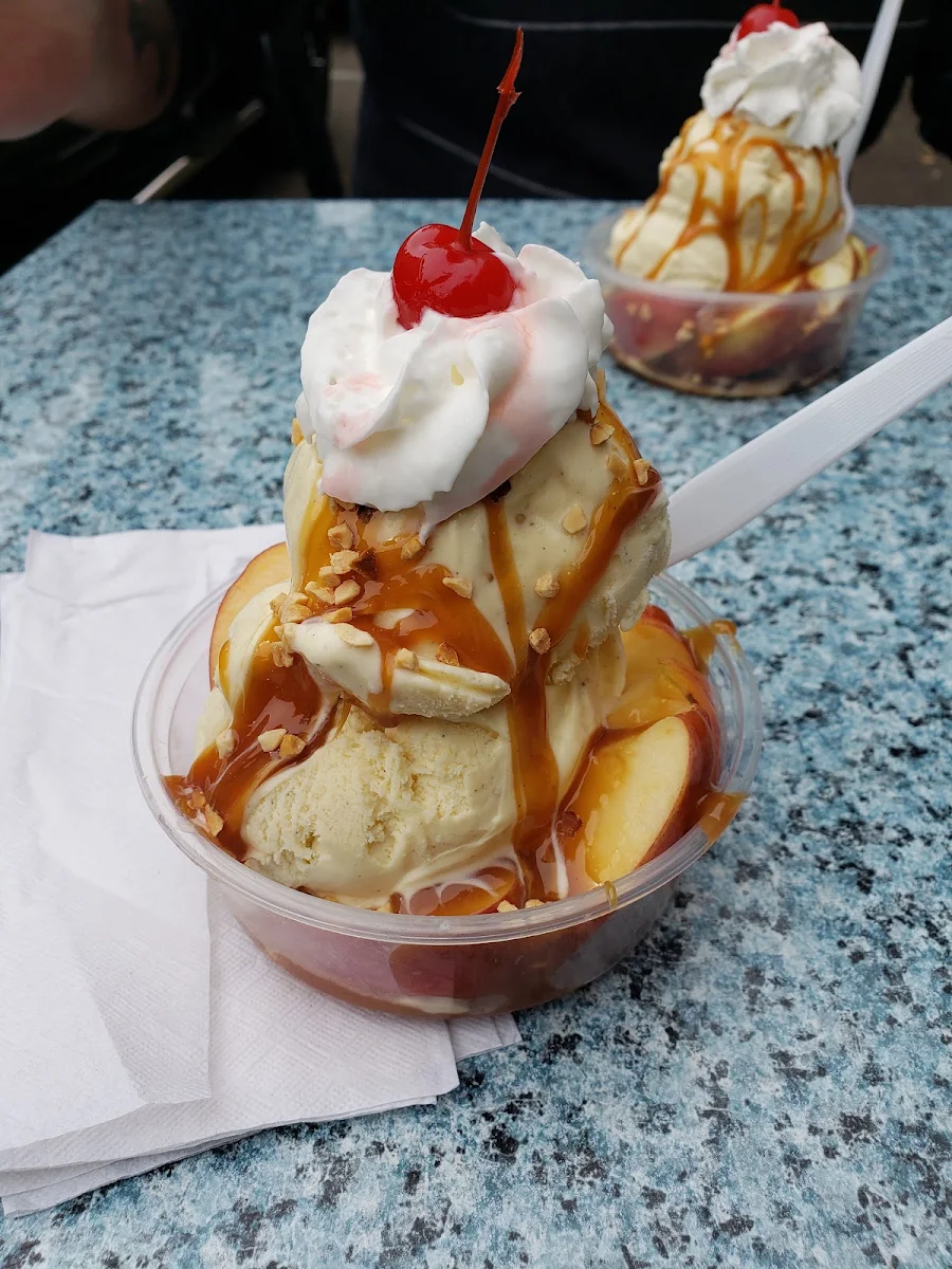 Hot Sundae