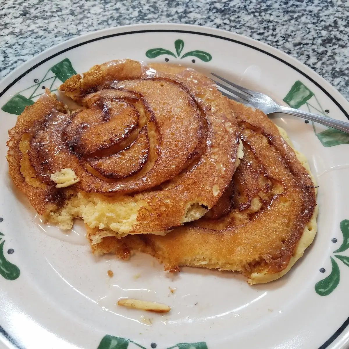 Cinnamon Swirl Pancakes