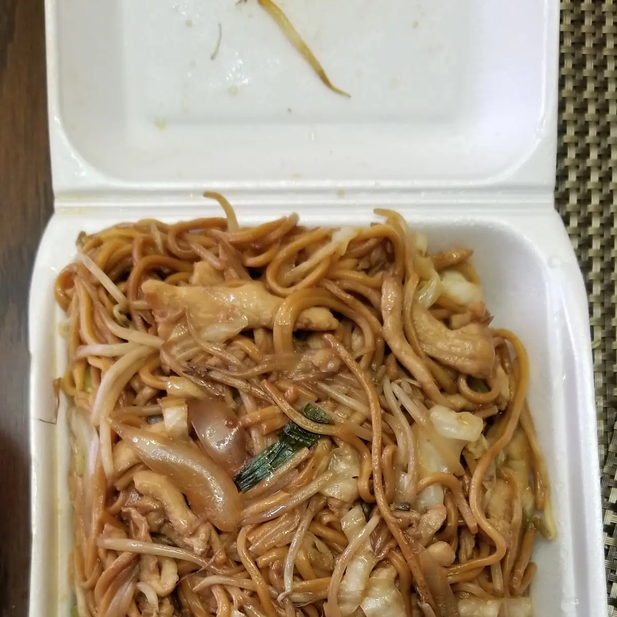 Chicken Lo Mein