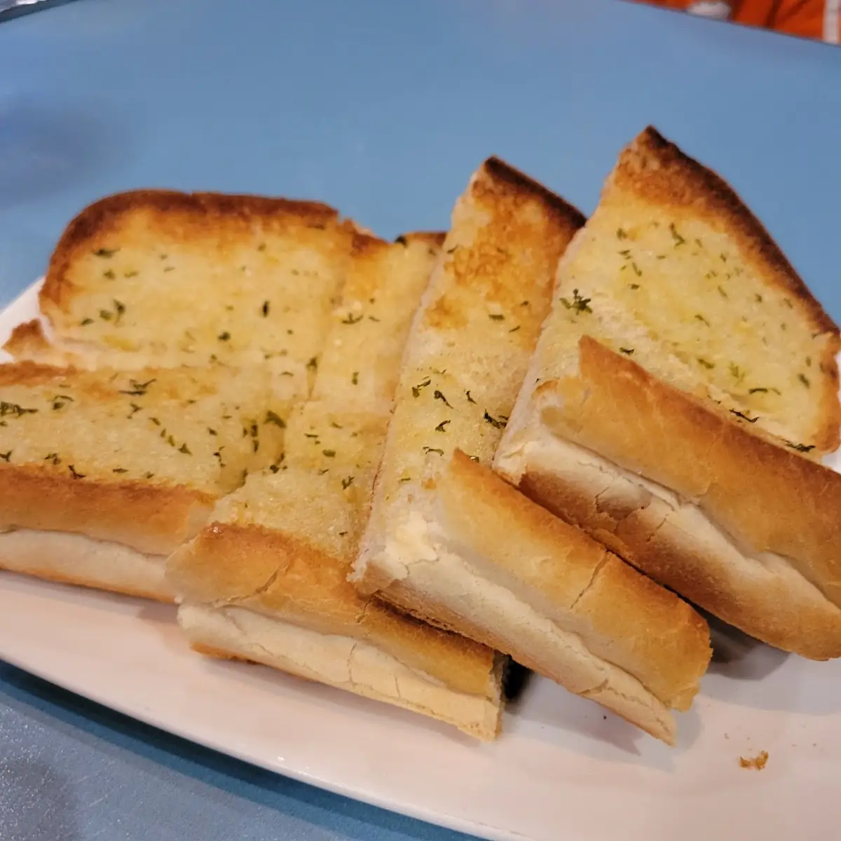 Cheesy Garlic Bread