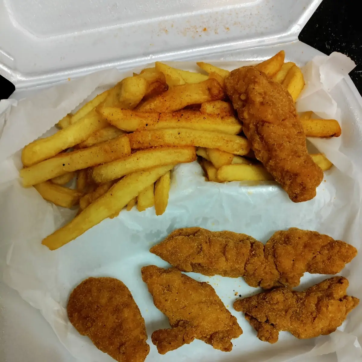 Kids Chicken Fingers & Fries