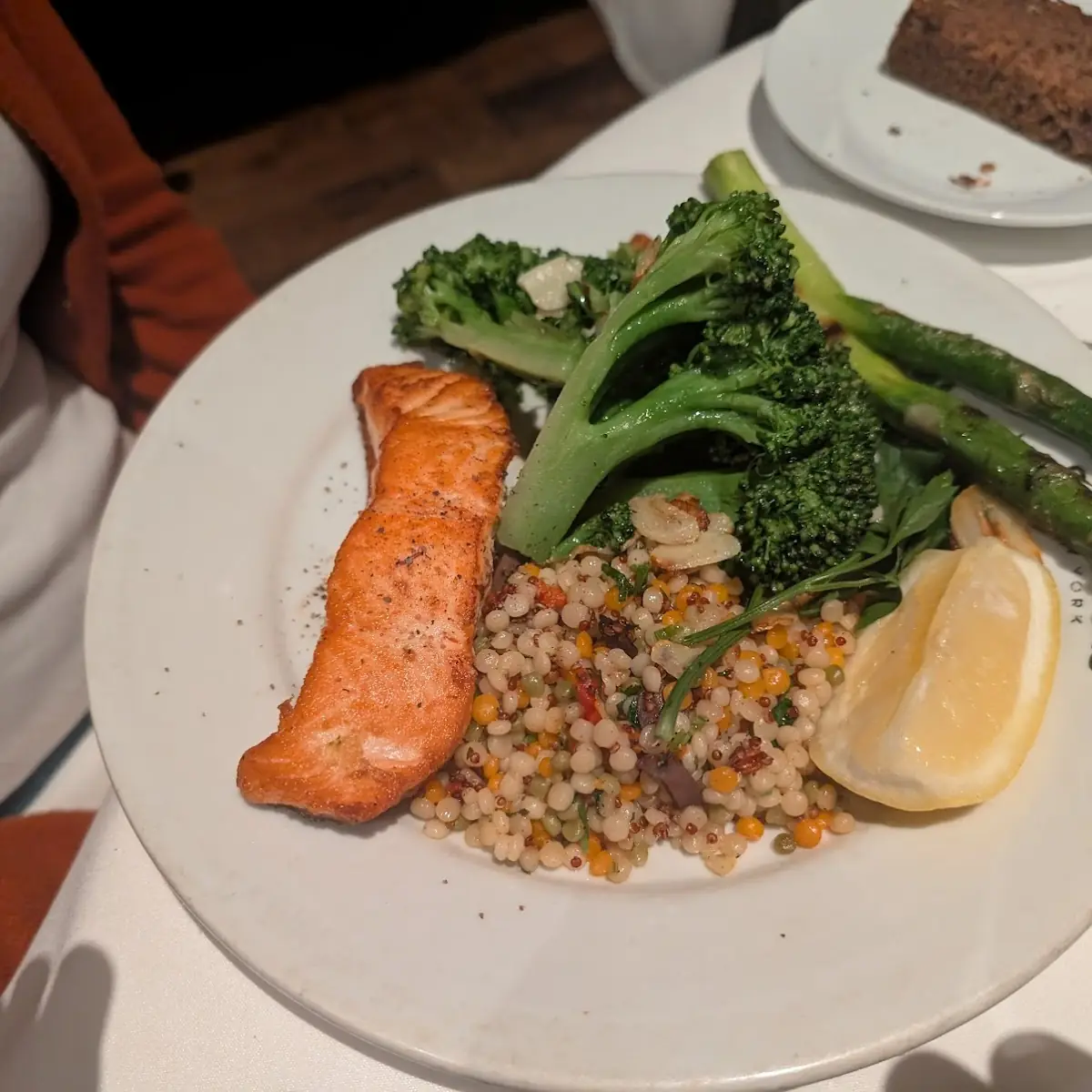 Salmon Fillet and Broccoli Side
