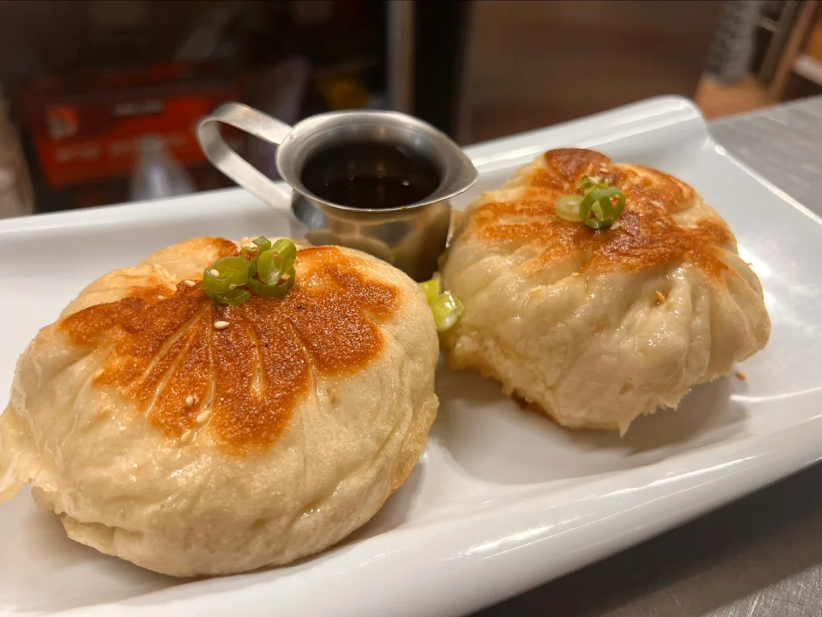 Pan Fried Dumplings 8 pcs